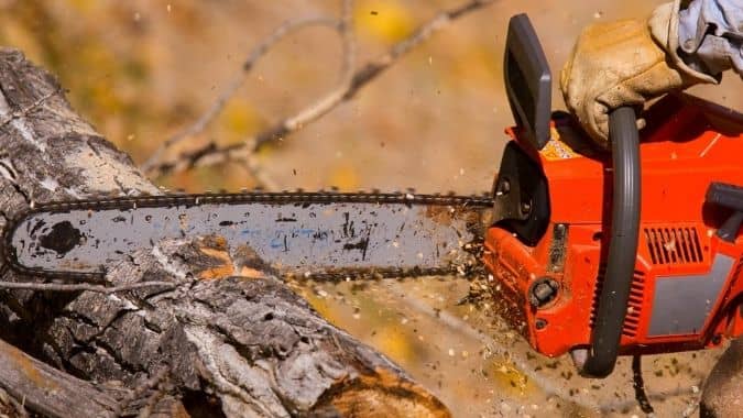 5 Reasons Why Your Chainsaw Won't Start & How to Fix?